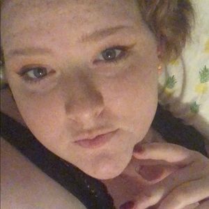 Meet your Posher, Kara